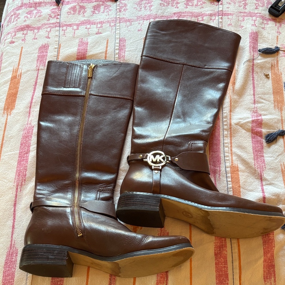 Michael Kors Chocolate Leather Boots